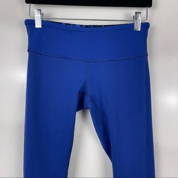 Lululemon Wunder Under Crop III Reversible Leggings Black/Blue Size 6 Womens - Picture 9 of 12